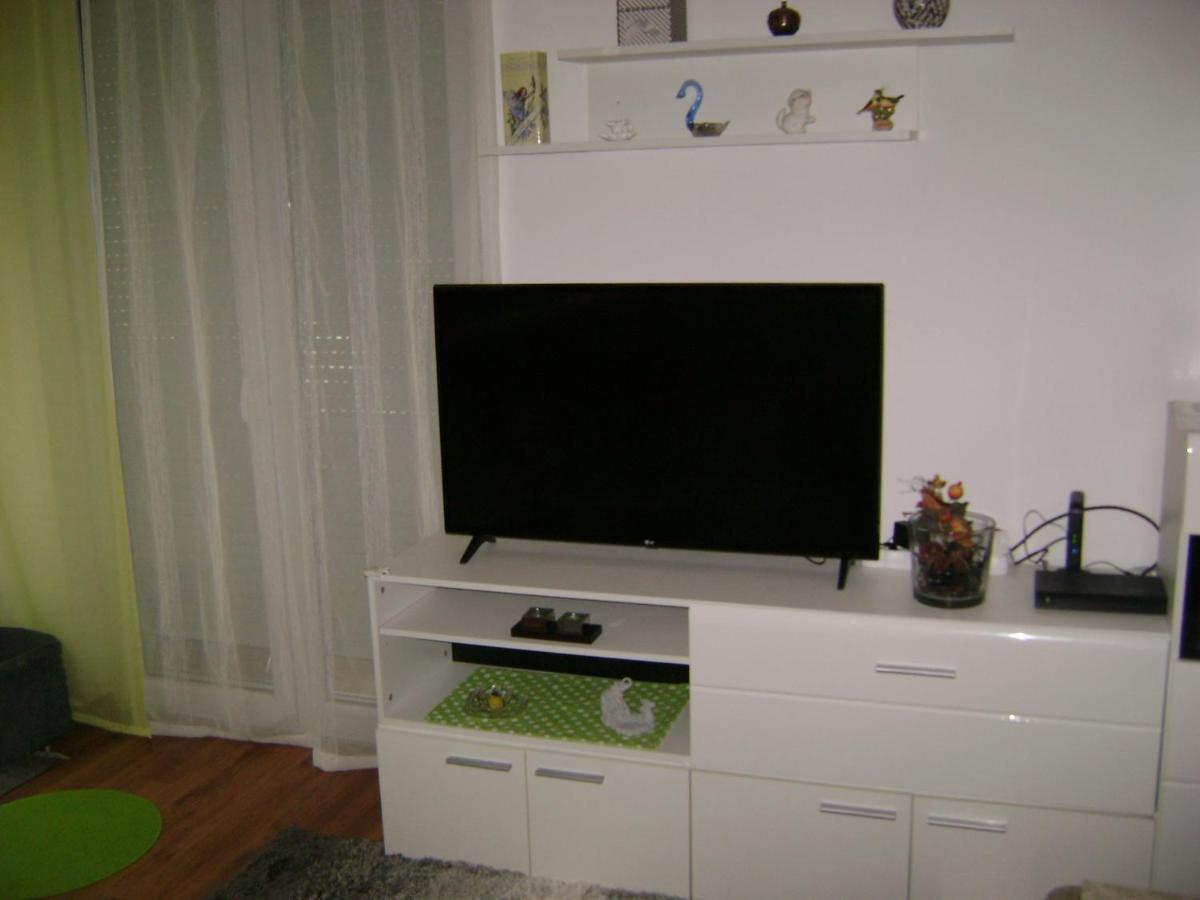 Zoeldlomb Apartman Siófok Eksteriør billede